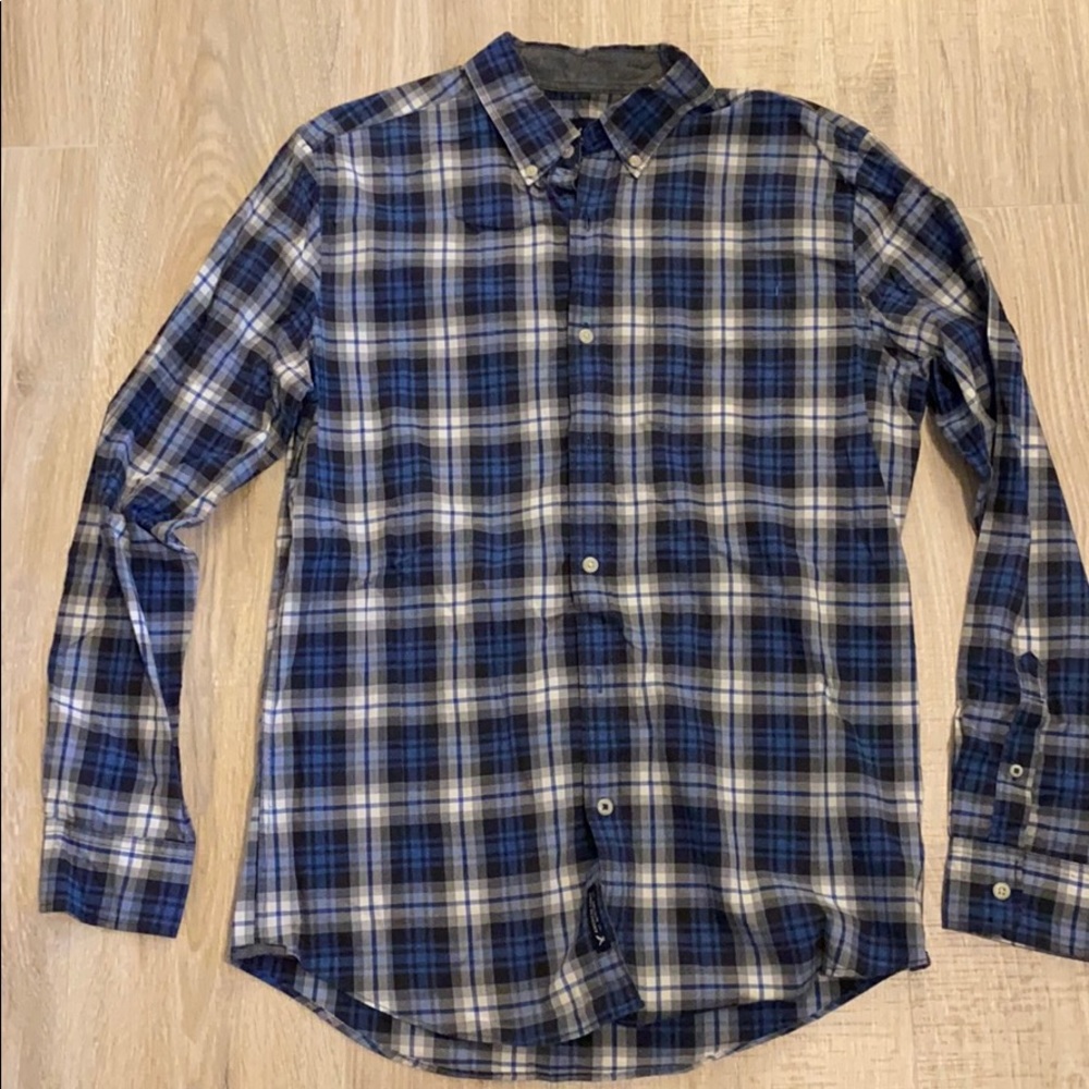 American Eagle plaid shirt